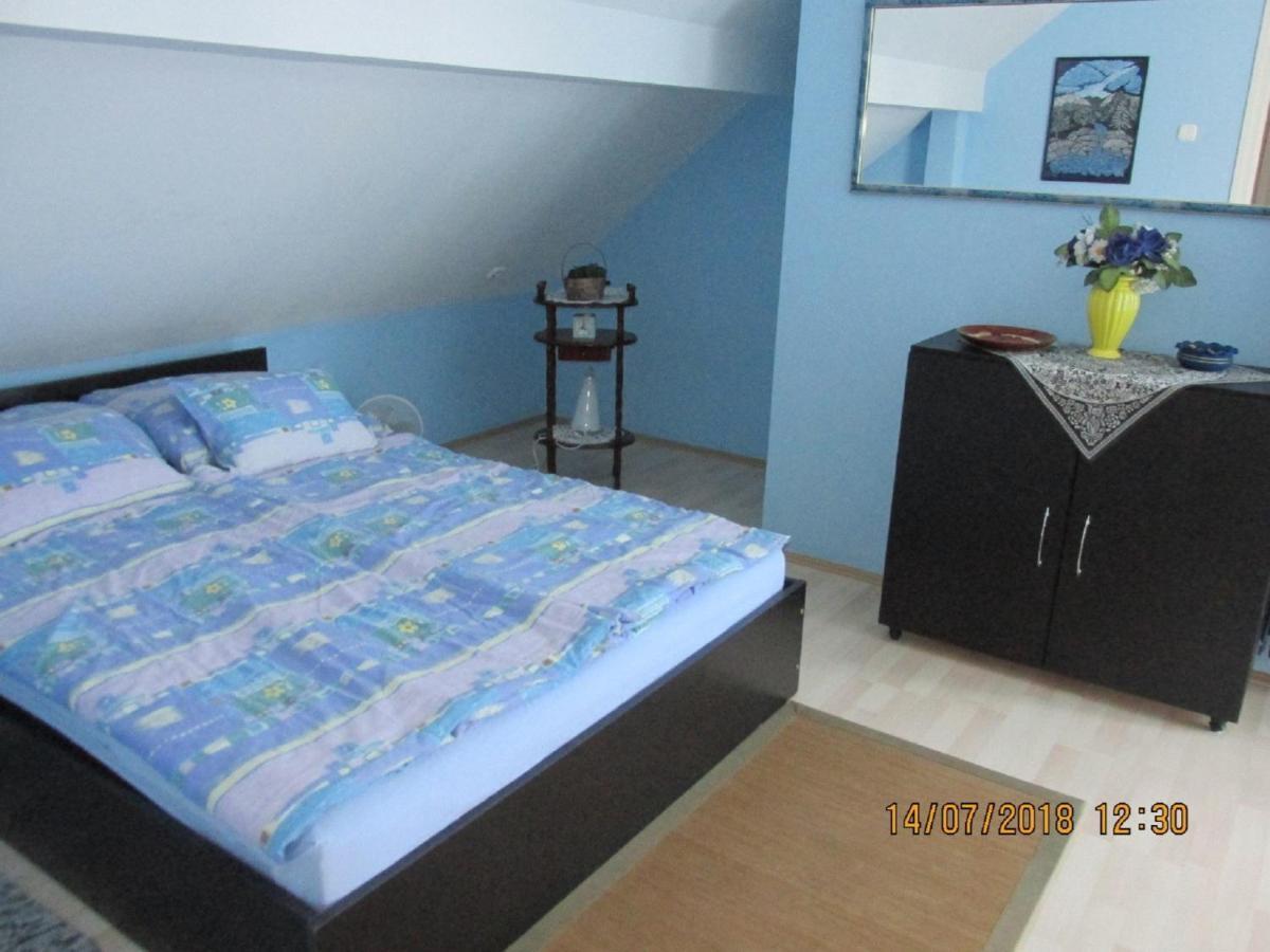 Holiday Home In Balatonkeresztur 19455 Room photo